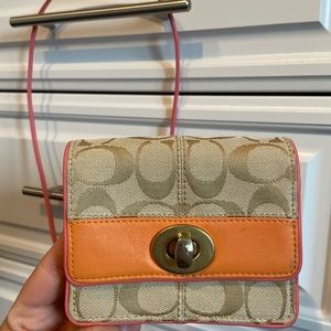 Coach mini crossbody purse - authentic